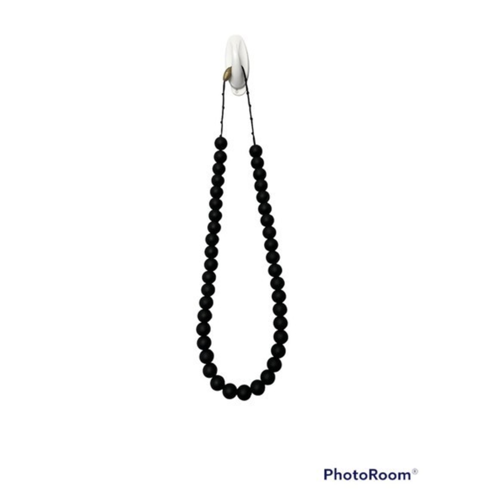 Chew Beads‎ breastfeeding teething jewelry for mom black